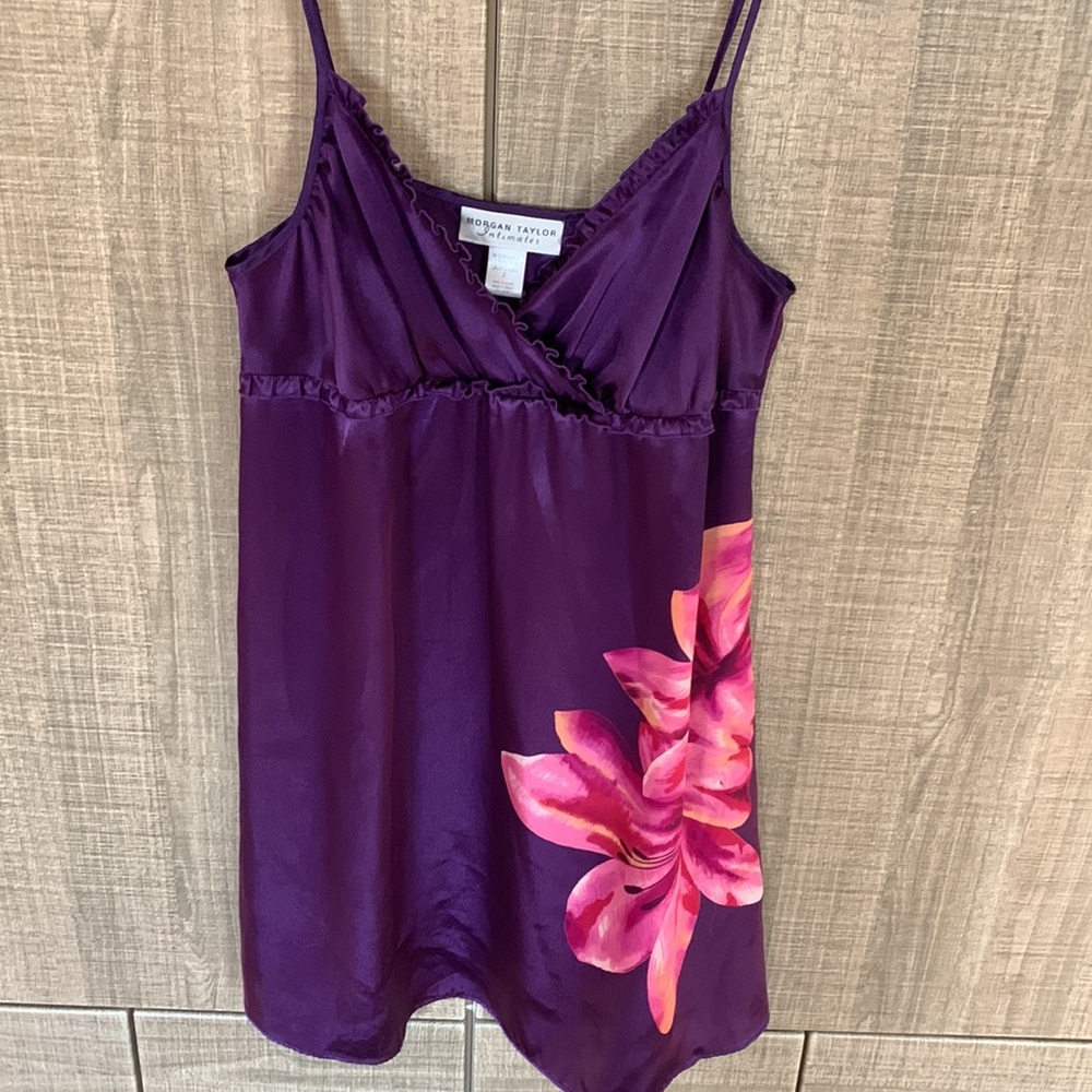 Morgan Taylor Slip‎ and Robe Set. - Picture 6 of 9